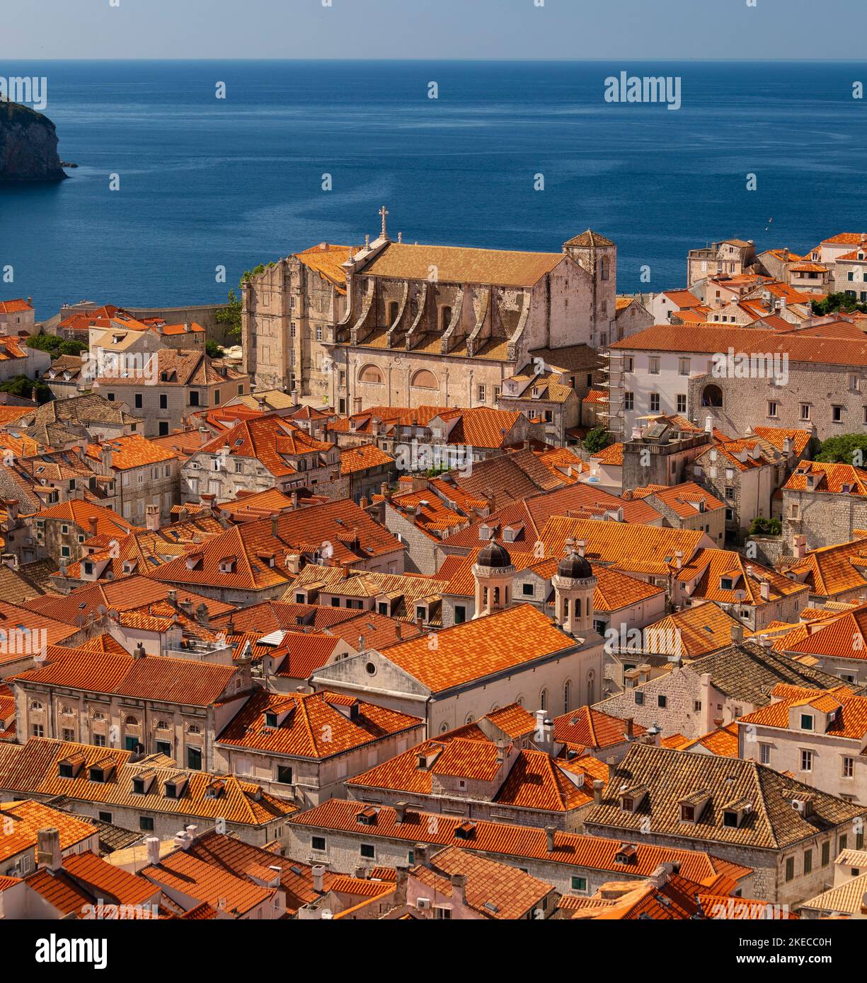 DUBROVNIK, CROAZIA, EUROPA - Chiesa di Sant'Ignazio, in alto, nella città fortificata di Dubrovnik sulla costa della Dalmazione. Foto Stock