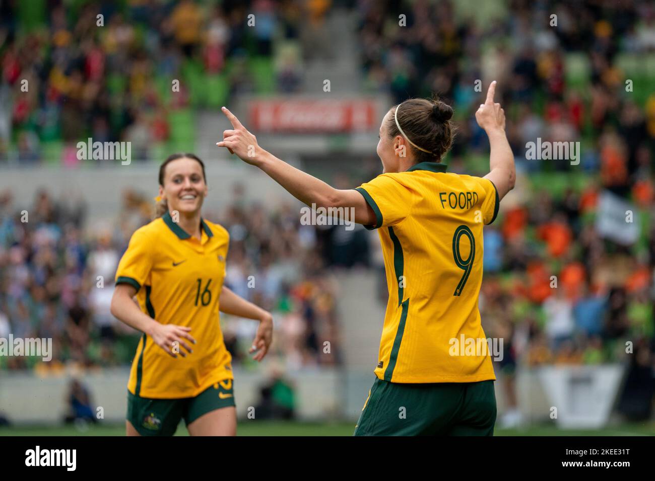 Melbourne, Australia. 12th Nov 2022. Melbourne, Victoria, novembre 12th 2022: Caitlin Foord (9 Australia) festeggia il secondo gol dell'Australia durante la partita internazionale amichevole tra Australia e Svezia all'AAMI Park di Melbourne, Australia. (NOE Llamas/SPP) Credit: SPP Sport Press Photo. /Alamy Live News Foto Stock