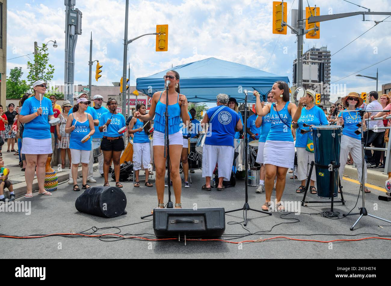 Salsa su St. Clair Avenue West a Toronto, Canada, 2012 Foto Stock