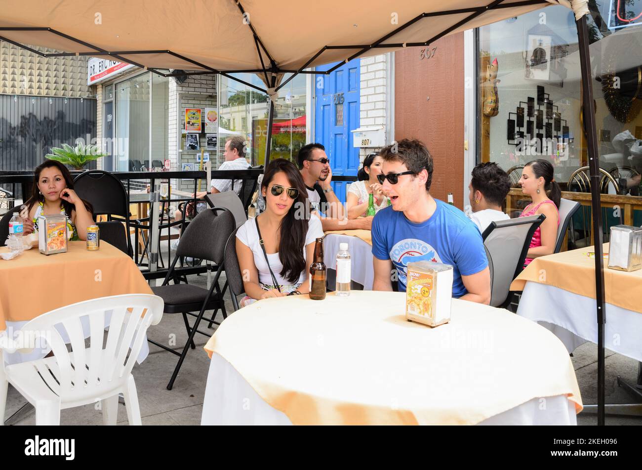 Salsa su St. Clair Avenue West a Toronto, Canada, 2012 Foto Stock