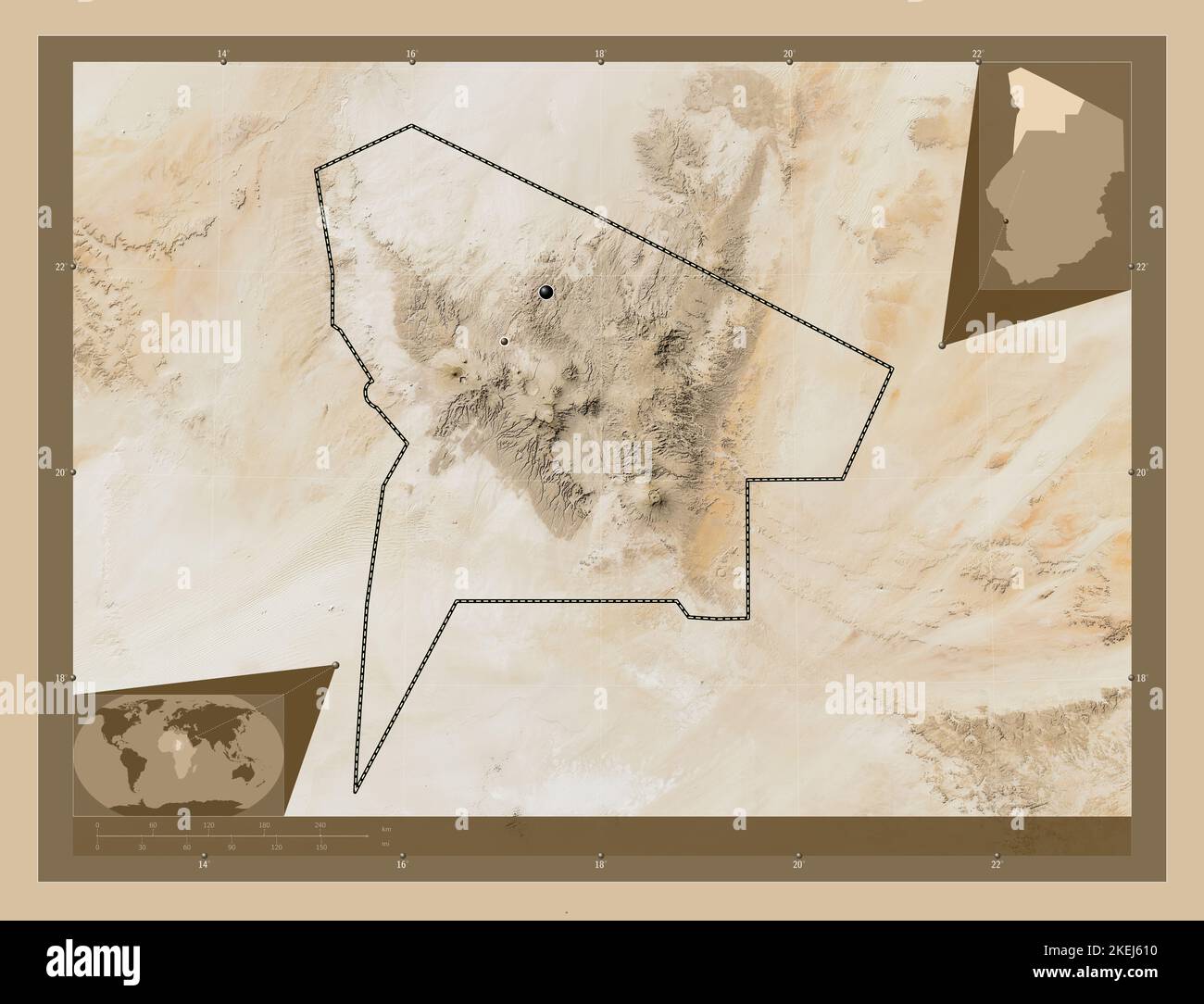 Tibesti, regione del Ciad. Mappa satellitare a bassa risoluzione. Posizioni delle principali città della regione. Mappe delle posizioni ausiliarie degli angoli Foto Stock