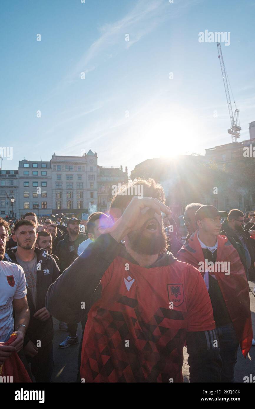 Gli albanesi con sede a Londra sono venuti fuori in grande dopo che Suella Braverman ha implicato che gli albanesi che sono venuti nel Regno Unito sono criminali Foto Stock