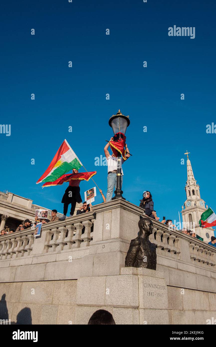 Gli albanesi con sede a Londra sono venuti fuori in grande dopo che Suella Braverman ha implicato che gli albanesi che sono venuti nel Regno Unito sono criminali Foto Stock