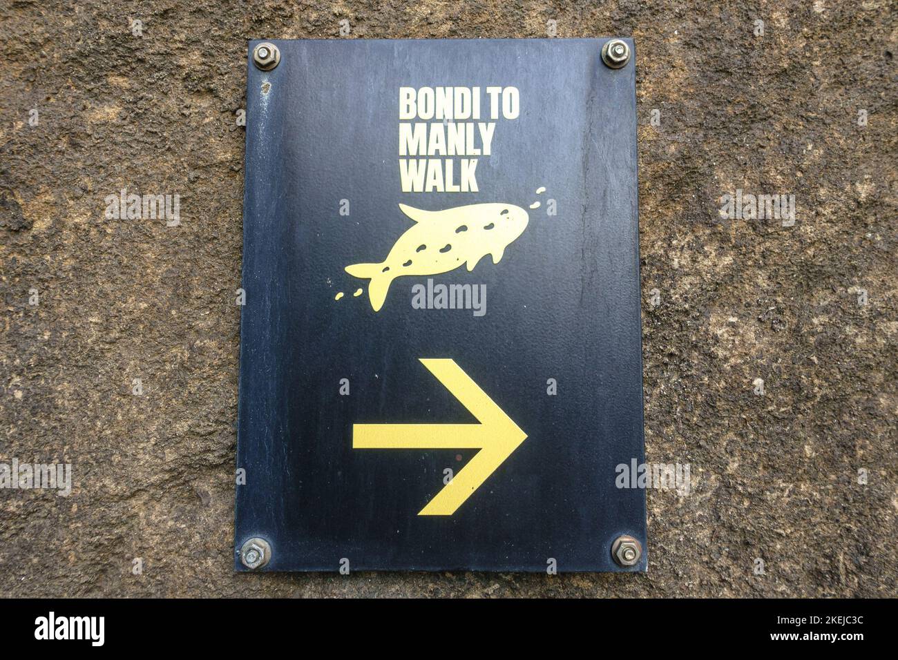 Un cartello per il Bondi Manly Walk a Mosman Bay Foto Stock