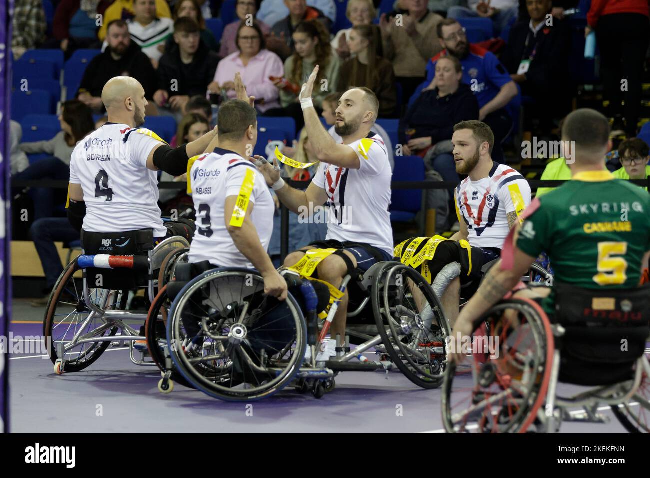 Il francese Florian Guttadoro festeggia dopo aver segnato la partita di semifinale della Wheelchair Rugby League alla EIS Sheffield. Data immagine: Domenica 13 novembre 2022. Foto Stock