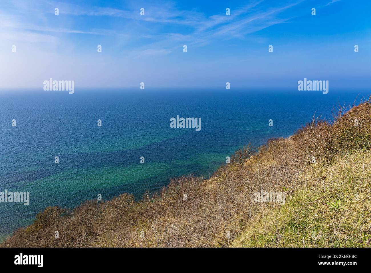 Paesaggio con scogliera sull'isola di Hiddensee, Germania. Foto Stock