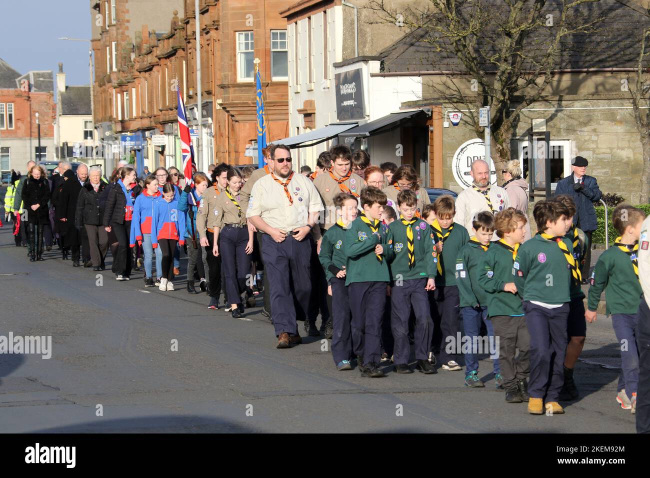 Troon, Ayrshire, Scozia, Regno Unito. 13 Nov 2022 Alamy Live News / Alister Fith Remembrance Service tenutosi presso il Centotaph Tron alla presenza di rappresentanti delle forze armate. Gruppi giovanili e servizi di emergenza Credit: Alister Firth/Alamy Live News Foto Stock