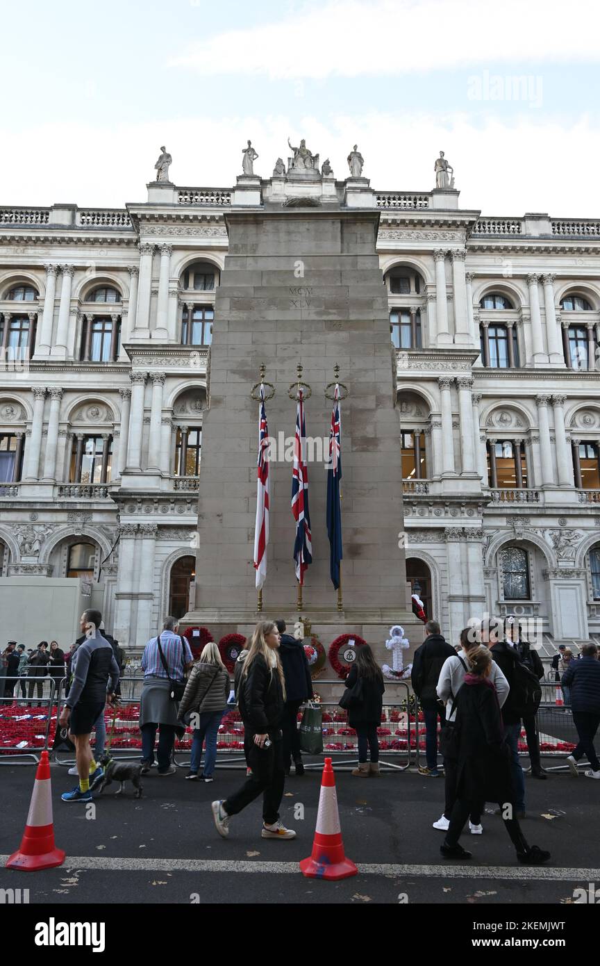 Londra, Regno Unito, 13th novembre 2022. La corona che si trova alle commemorazioni della domenica della memoria del 2022 al Cenotaf. Credit: Vedi li/Picture Capital/Alamy Live News Foto Stock