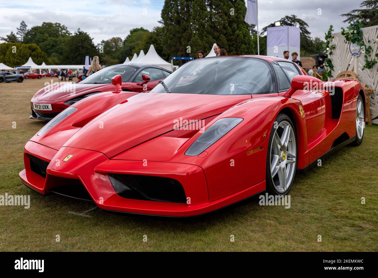 Ferrari Enzo ‘V12 SSF’ in mostra al Concours d’Elégance Motor Show tenutosi a Blenheim Palace. Foto Stock