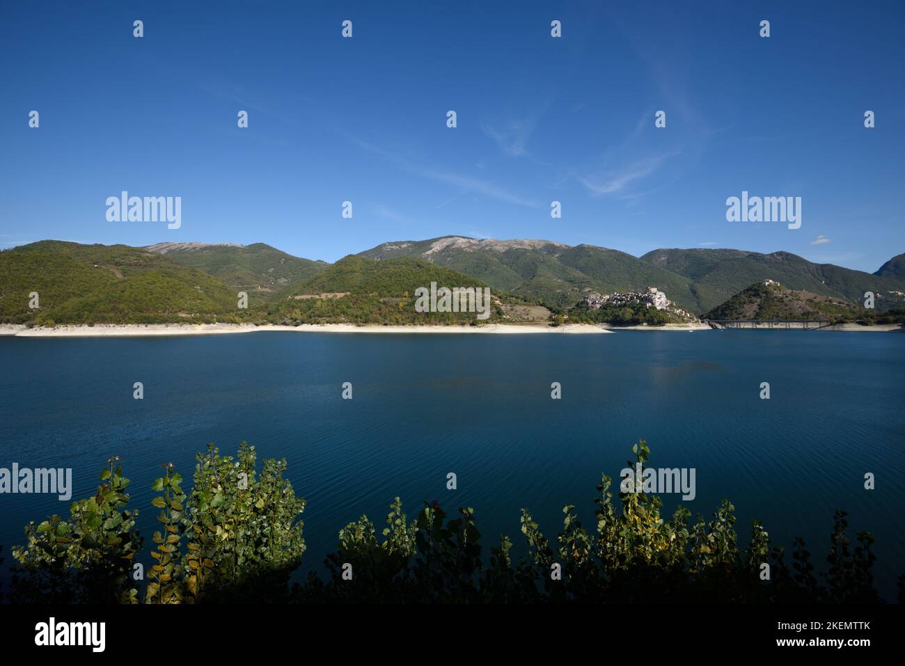 Italia, Lazio, lago di Turano Foto Stock