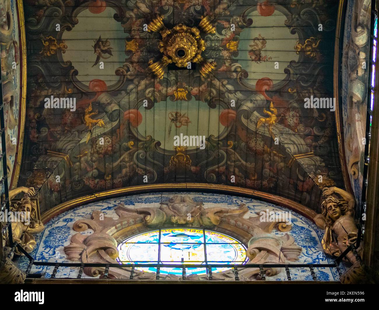 Cupola quadrata della Cattedrale di Braga Foto Stock