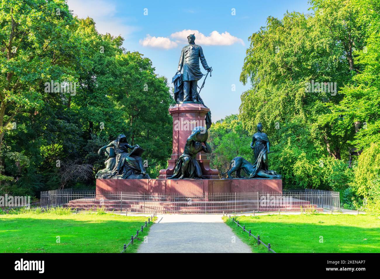 Il Bismarck Memorial, famosa statua di Berlino, Germania Foto Stock