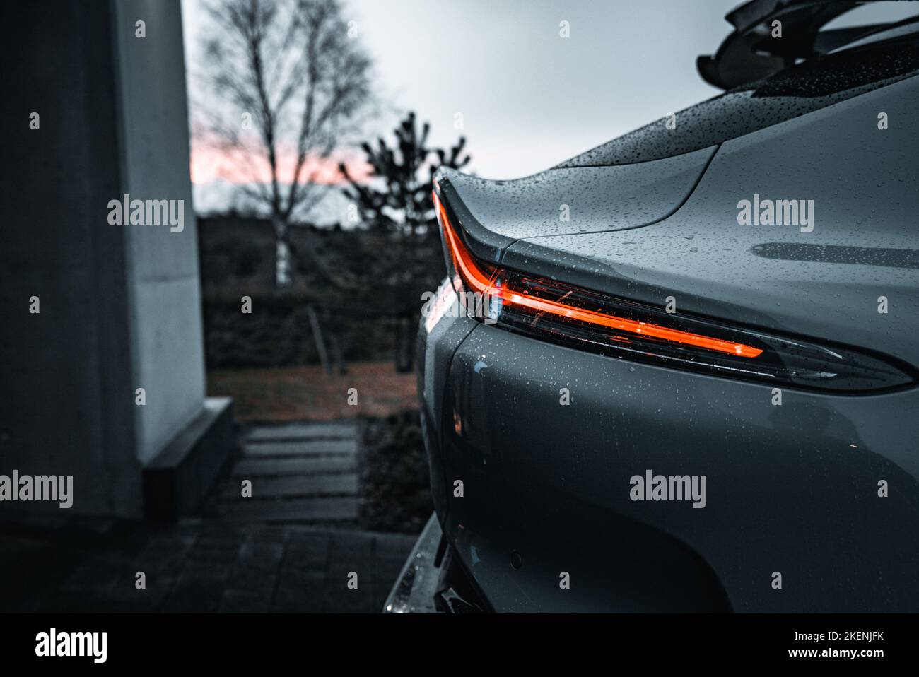 Vista ravvicinata dell'Aston Martin 2022 DBX Foto Stock