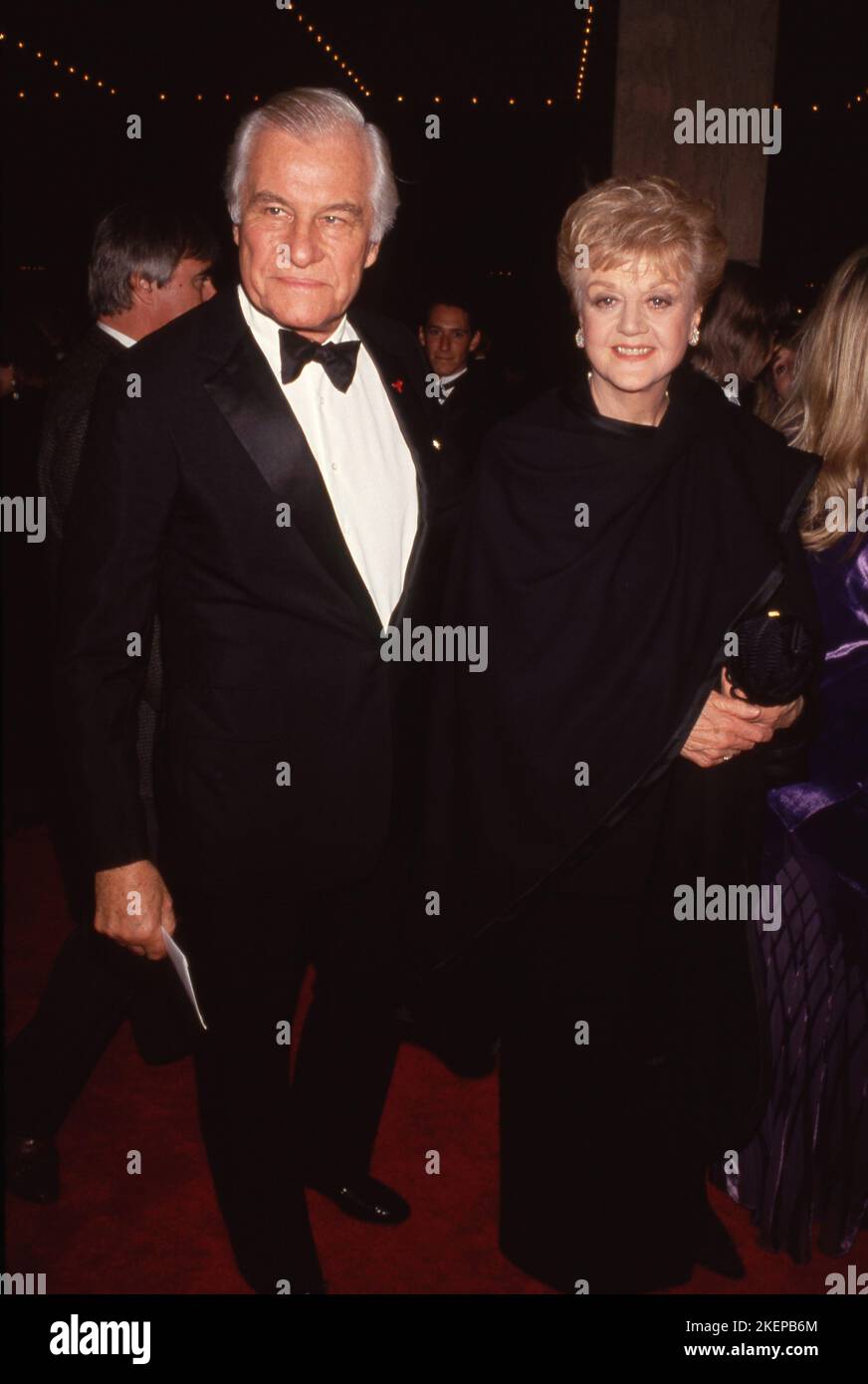 Peter Shaw e Angela Lansbury alla notte di apertura di Sunset Blvd. Al Teatro Shubert a Century City, California il 9 dicembre 1993 credito: Ralph Dominguez/MediaPunch Foto Stock