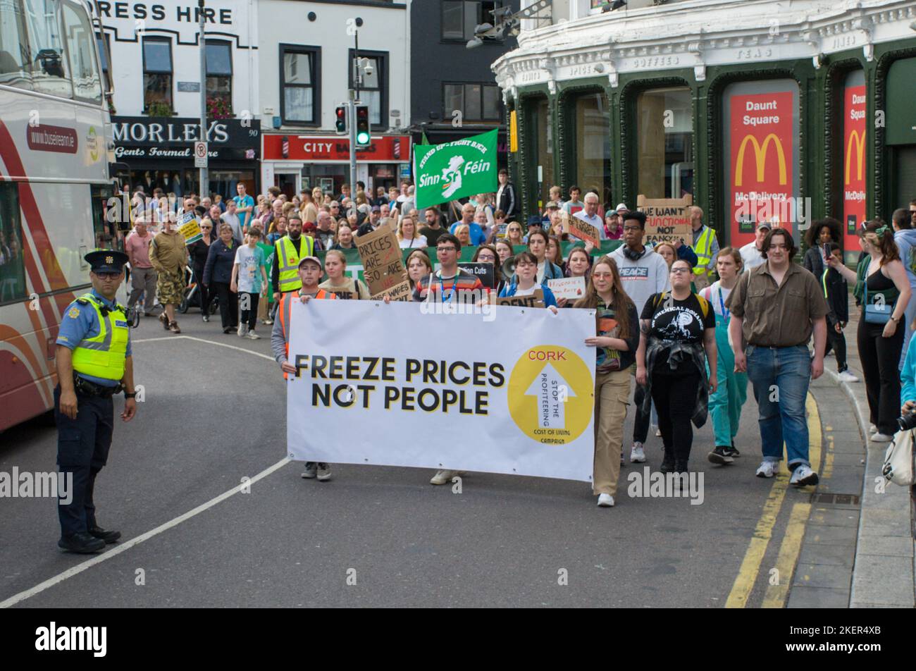 Costo della protesta vivente. Città di Cork. Irlanda Foto Stock