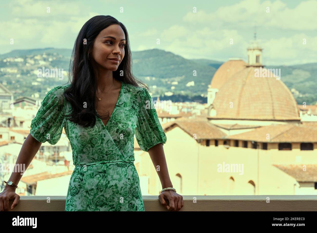 ZOE SALDANA in FROM SCRATCH (2022), diretto da DENNIE GORDON e NZINGHA STEWART. Credit: 3 Artisti / Netflix / Album Foto Stock