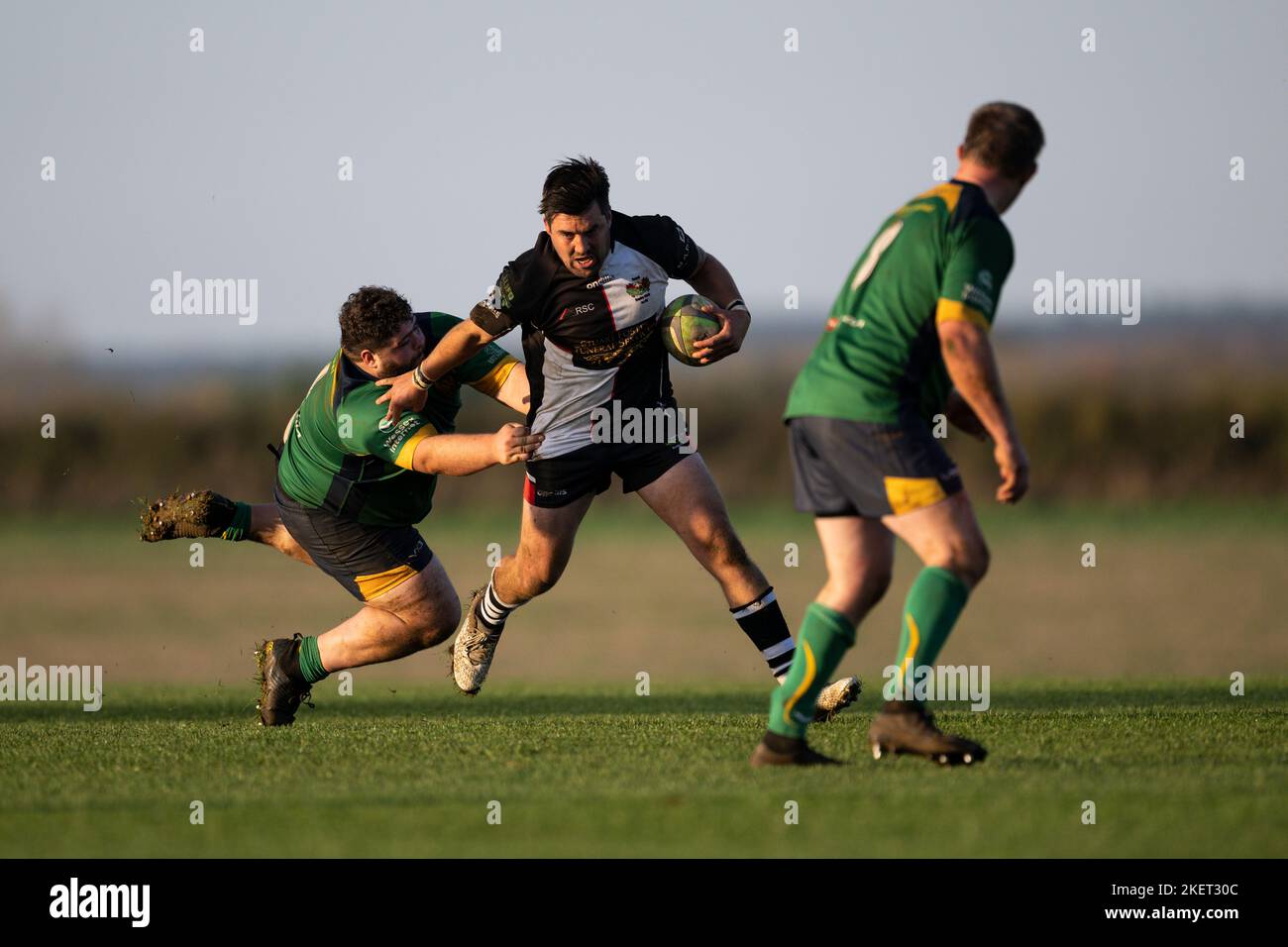 Giocatori di rugby in azione. Dorset, Inghilterra, Regno Unito. Foto Stock