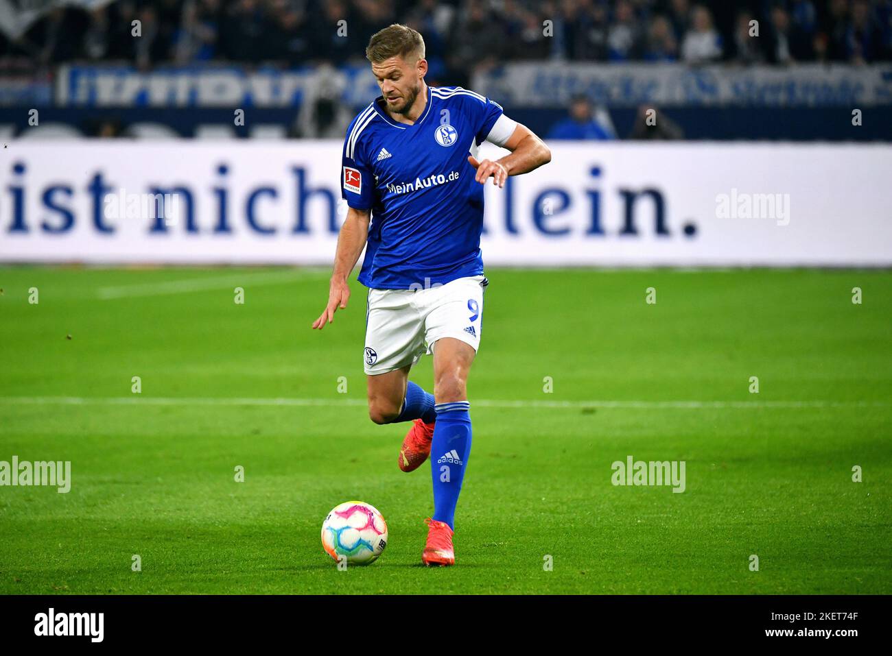 Bundesliga, Veltins Arena, FC Schalke 04 vs FC Bayern Monaco; Simon Terodde Foto Stock