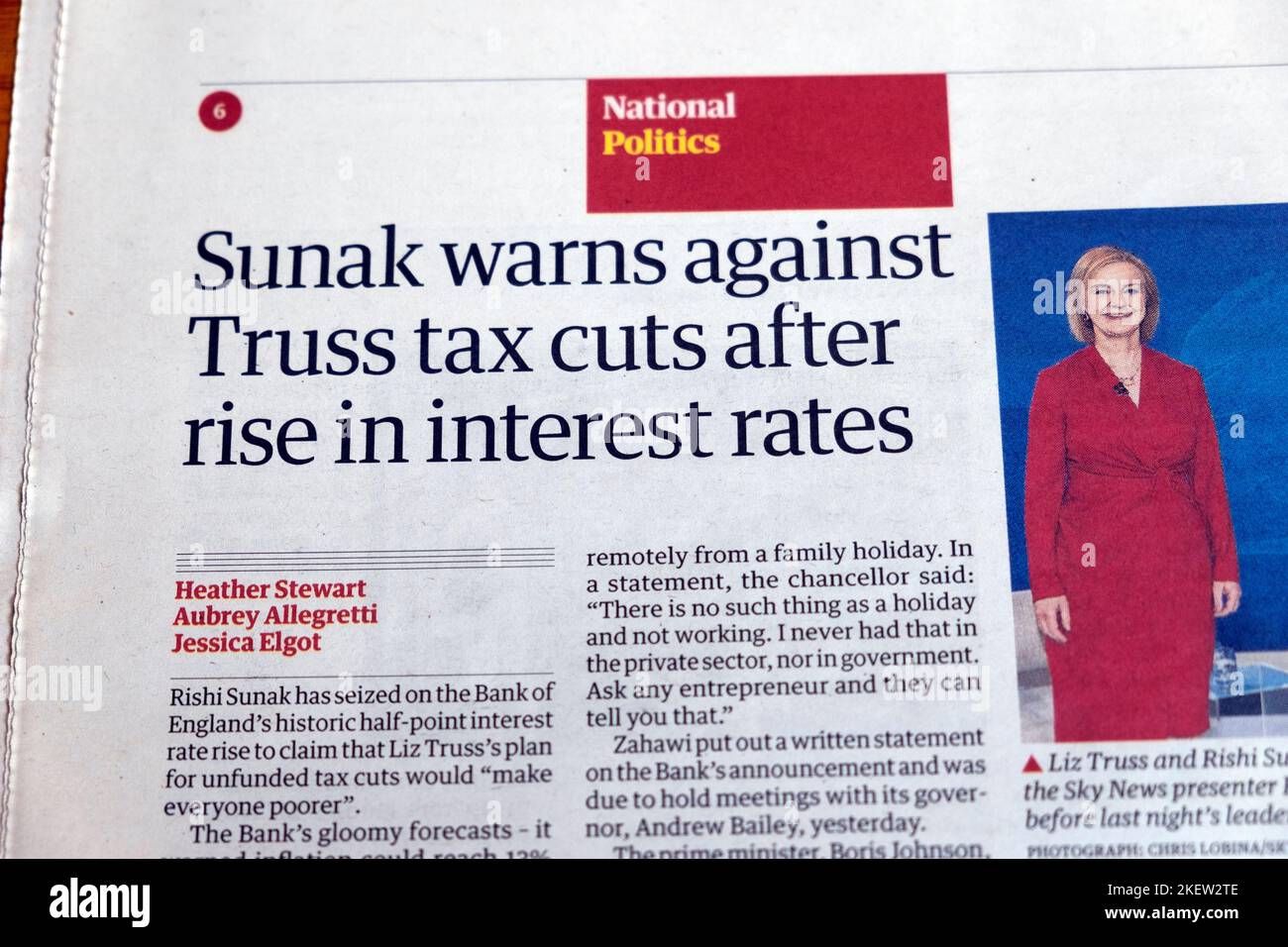 "Sunak mette in guardia contro i tagli fiscali di Truss dopo l'aumento dei tassi di interesse" Guardian giornale articolo clipping il 5 agosto 2022 Londra Inghilterra Regno Unito Foto Stock