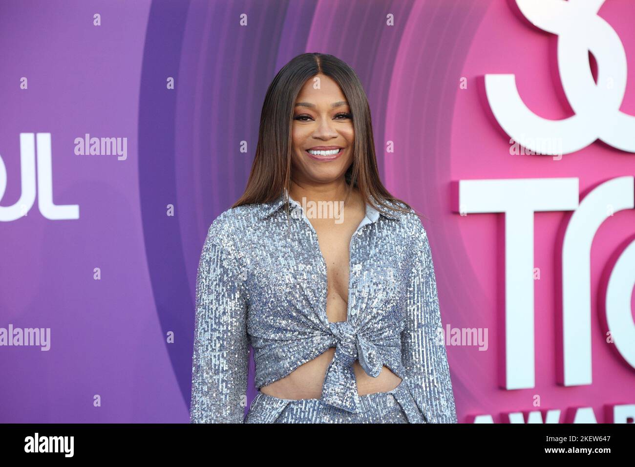 Las Vegas, Nevada, USA. 13th Nov 2022. Vice Presidente Esecutivo degli Specials, programmazione musicale e strategia musicale a BET Networks Costanza M. Orlando agli Arrivi per Soul Train Awards 2022 - parte 2, Orleans Arena a Orleans Hotel and Casino, Las Vegas, NV 13 novembre 2022. Credit: JA/Everett Collection/Alamy Live News Foto Stock