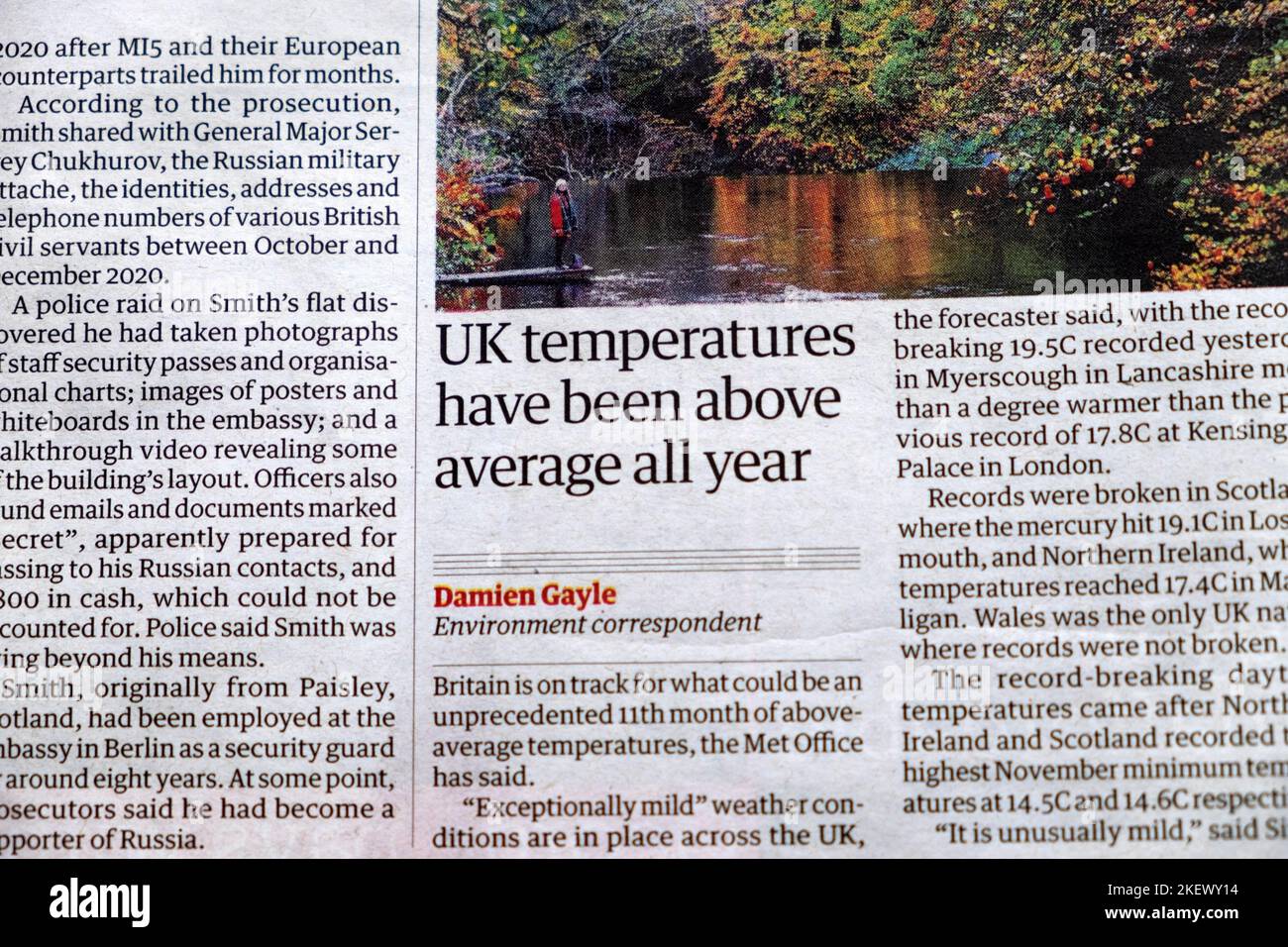 'Le temperature nel Regno Unito sono state superiori alla media tutto l'anno' Guardian giornale titolo clima cambiamento ambiente articolo novembre 2022 Gran Bretagna Regno Unito Foto Stock