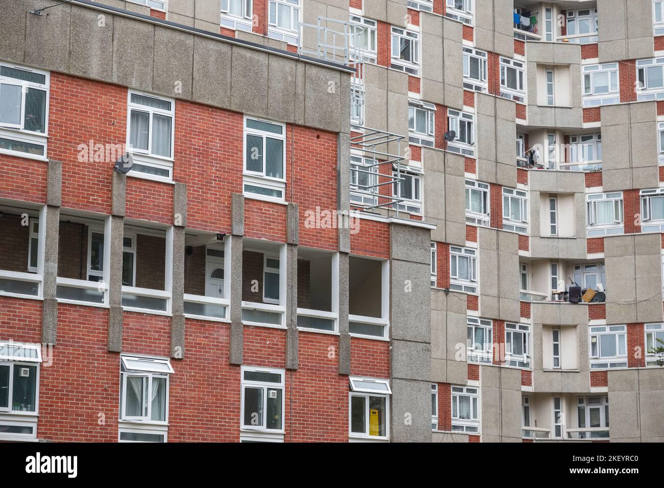 The Dorset Estate, una tenuta moderna del dopoguerra a Bethnal Green, Londra, Inghilterra Foto Stock