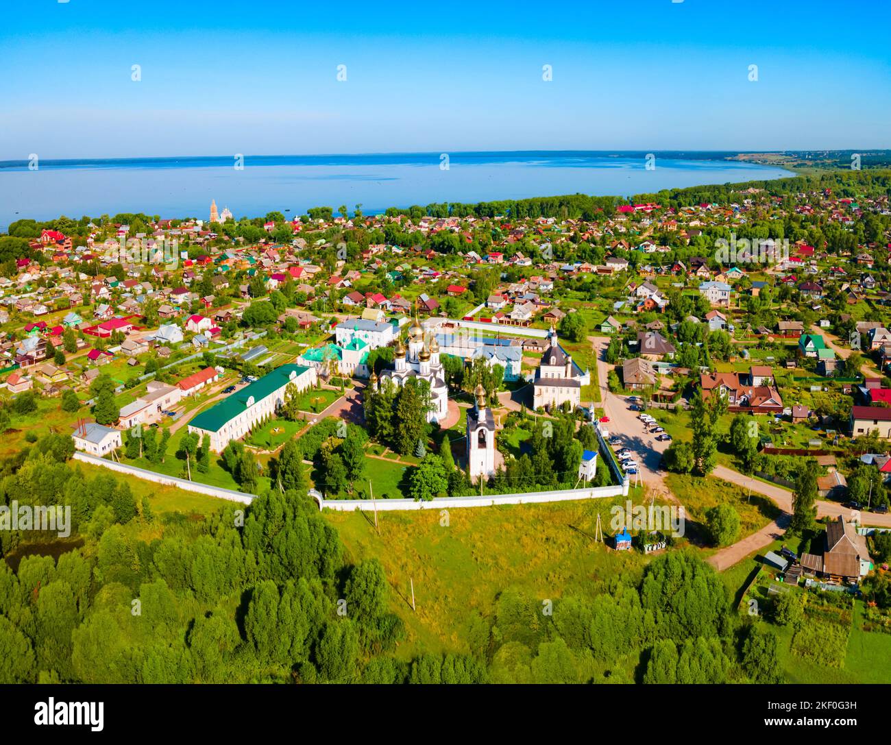 Vista panoramica aerea del monastero di San Nicola o Nikolsky nella città di Pereslavl Zalessky o Pereslavl-Zalessky, anello d'Oro della Russia Foto Stock
