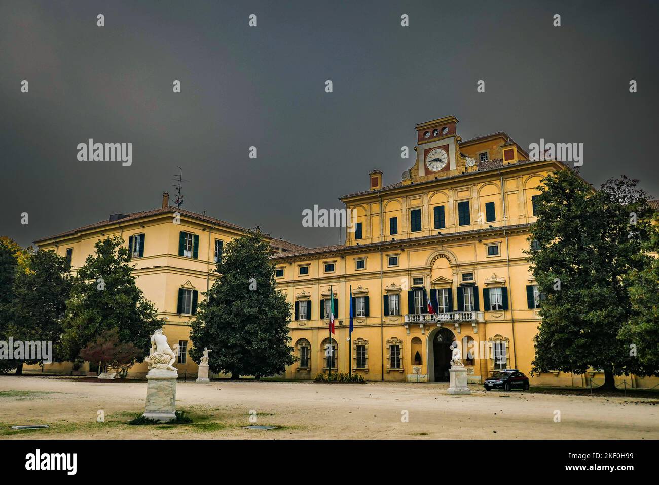 Il Palazzo del Giardino , detto anche Palazzo Ducale del Giardino - un palazzo storico situato a Parma, all'interno del Parco Ducale Foto Stock