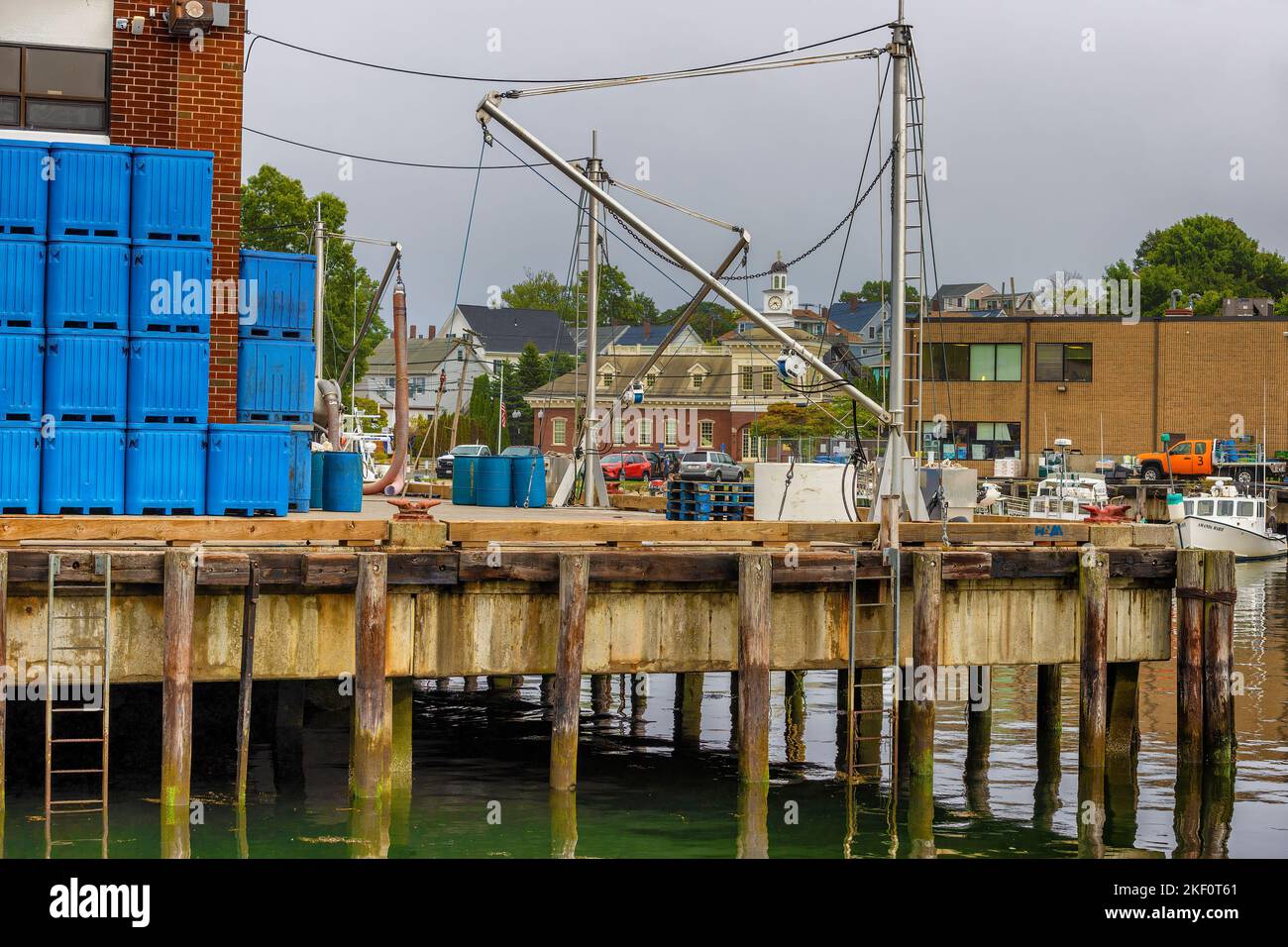 Gloucester, Massachusetts, USA, - 13 settembre 2022: Industria della pesca nel porto di Gloucester. Foto Stock