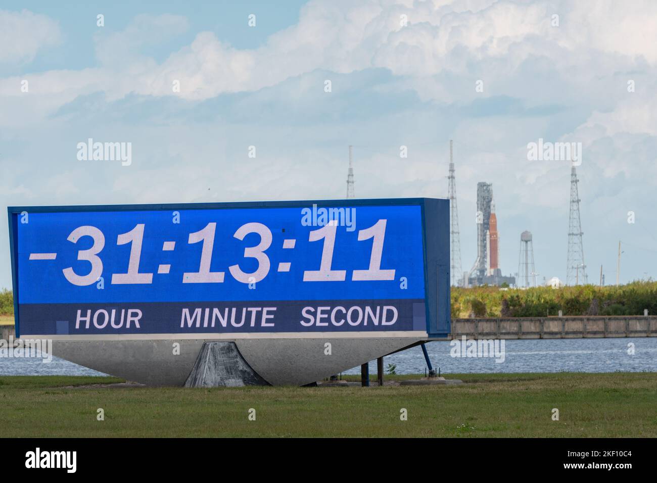 Orologio del conto alla rovescia del sistema di lancio dello spazio NASA Foto Stock