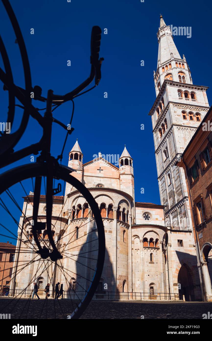 Ghirlandina in Piazza Grande, Modena, Emilia-Romagna, Italia Foto Stock
