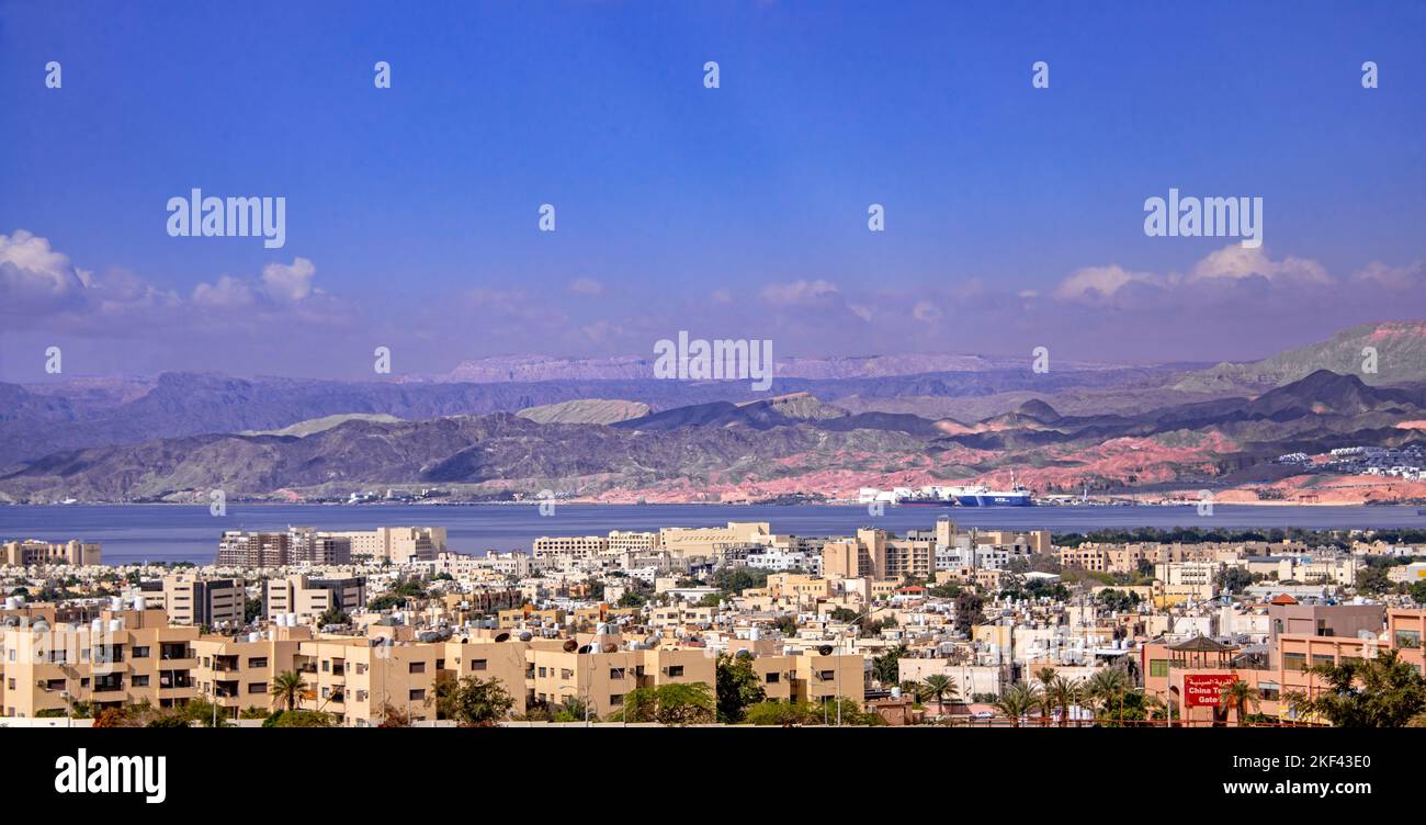 Vista panoramica Aqaba Giordania Golfo di Aqaba e Sinai Egitto Foto Stock