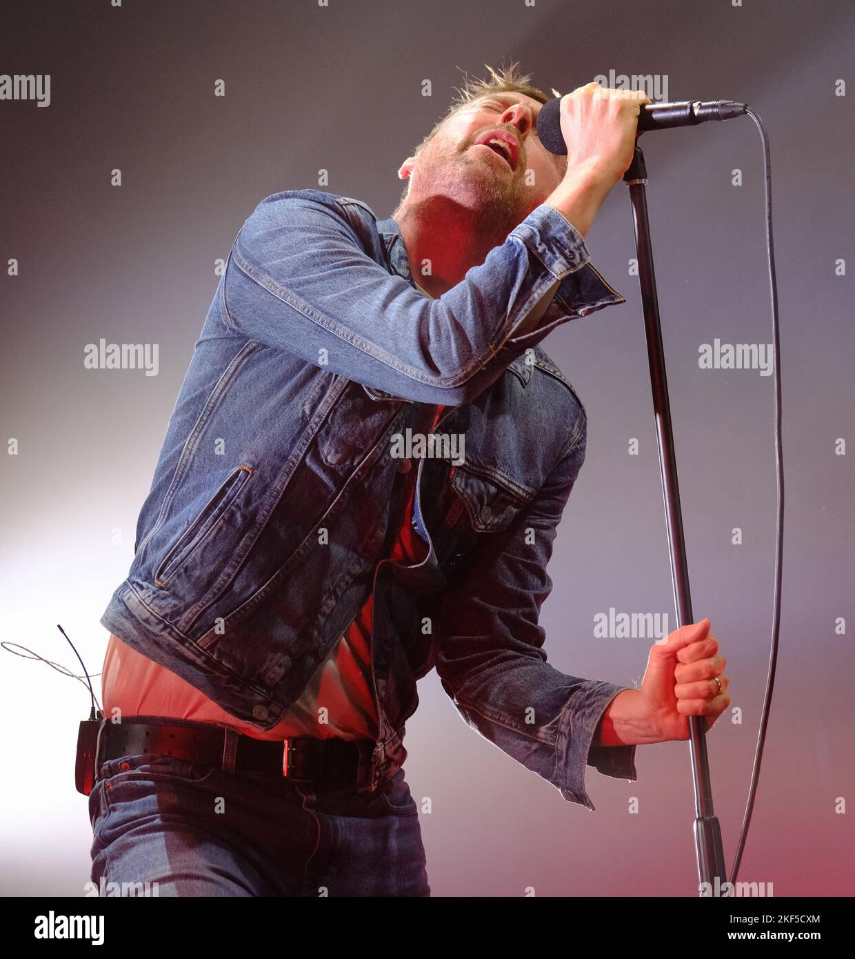 Plymouth Regno Unito 15th novembre 2021. I Kaiser Chiefs si esibiscono al Plymouth Pavilion durante il loro tour nel Regno Unito. Credit: charlie bryan/Alamy Live News Foto Stock