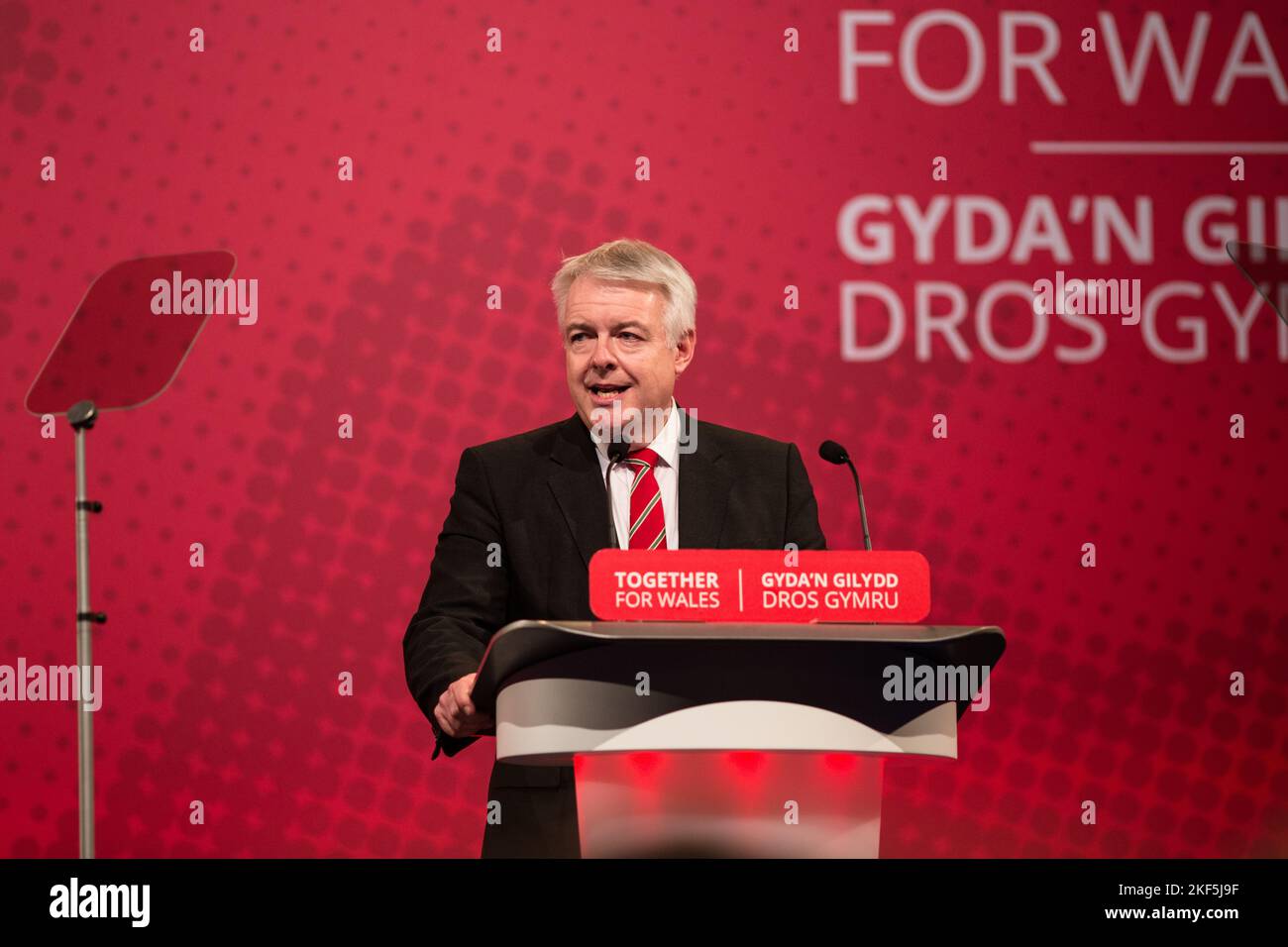 Carwyn Jones AM, primo ministro del Galles, si è rivolto alla Conferenza del lavoro gallese a Llandudno, Galles, 2017 Foto Stock