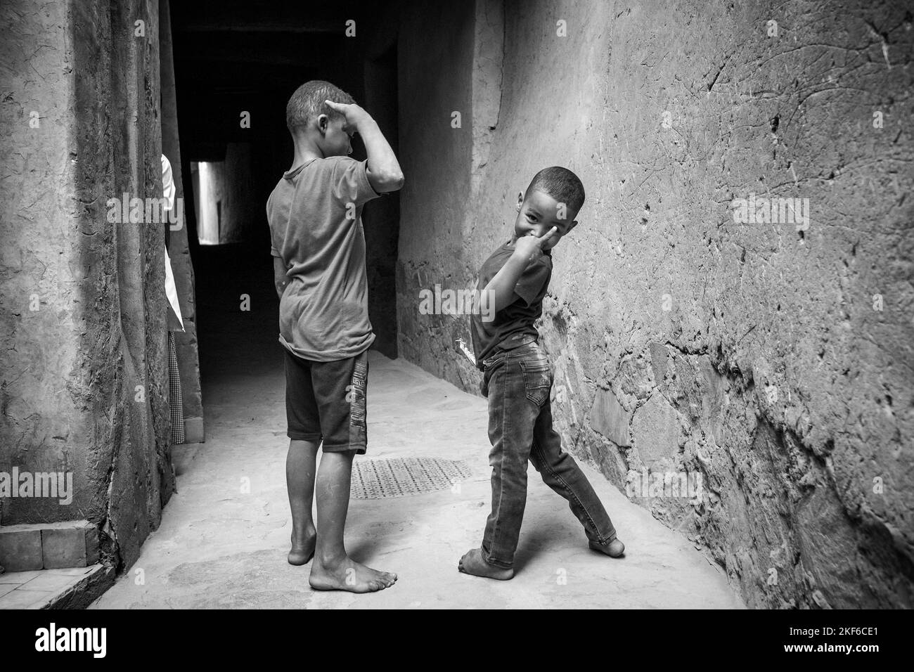 Marocco, Zagora, vecchio ksar, bambini Foto Stock