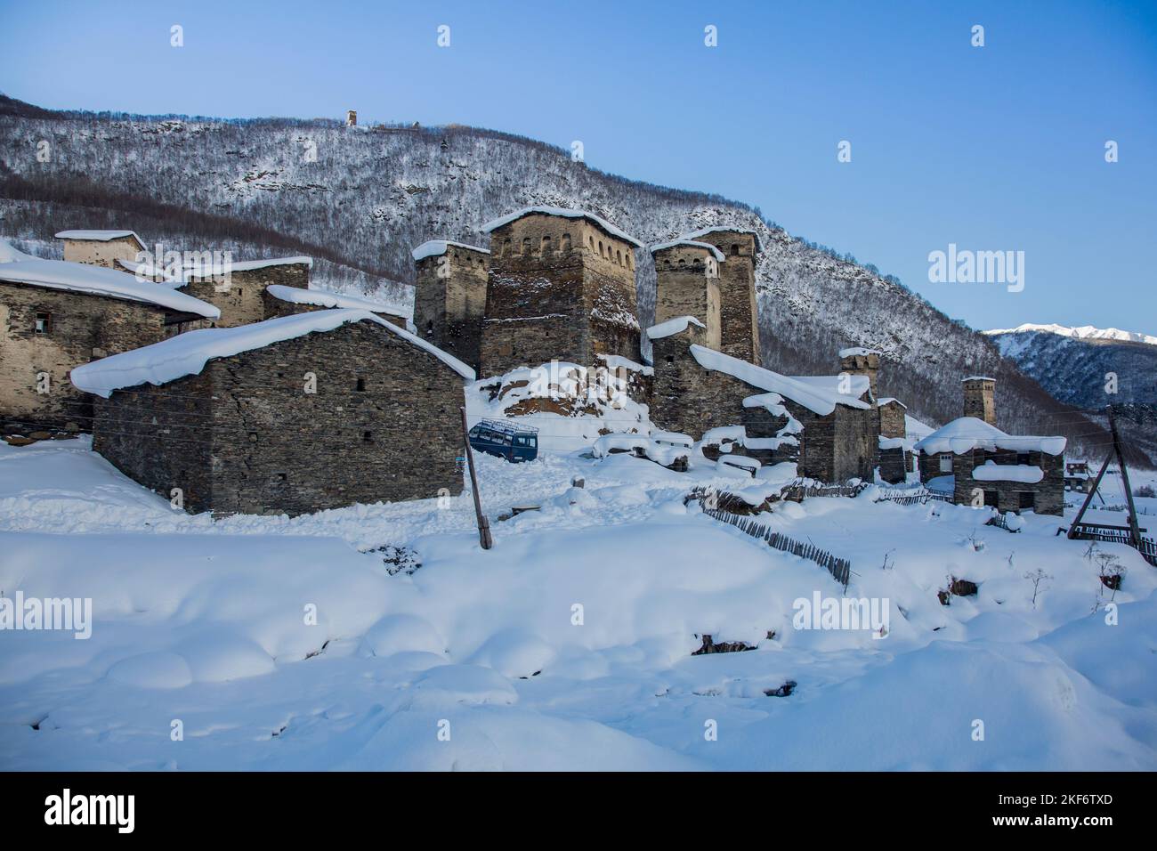 Le Torri di Svan sono il simbolo di Svanetia, è strutture difensive uniche dell'epoca dell'alto medioevo, Ushguli, Georgia Foto Stock
