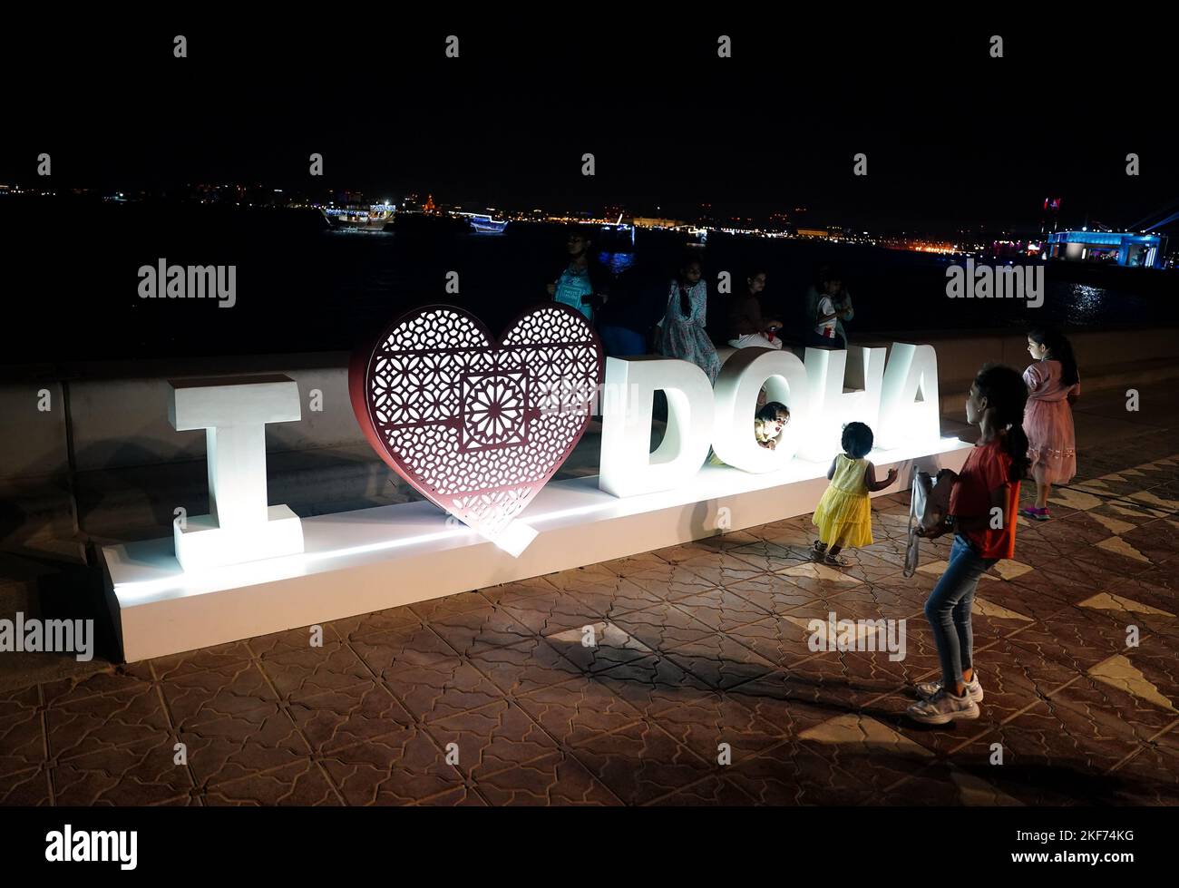 Mi piace il lavoro artistico di Doha in vista della Coppa del mondo FIFA 2022 in Qatar. Data immagine: Mercoledì 16 novembre 2022. Foto Stock