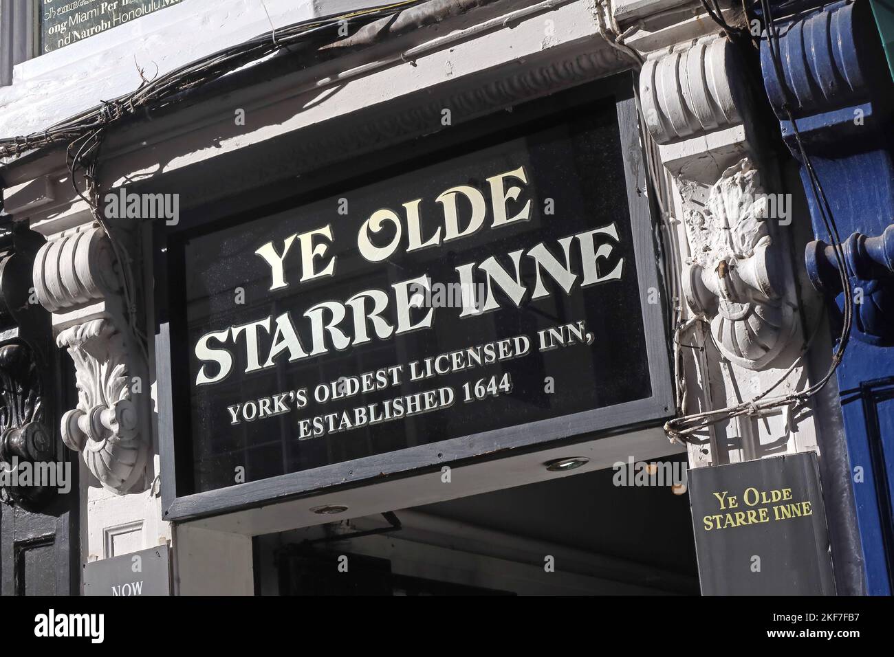 Ye Olde Starre Inne, 40 Stonegate, York, Yorkshire, Inghilterra, REGNO UNITO, YO1 8AS Foto Stock
