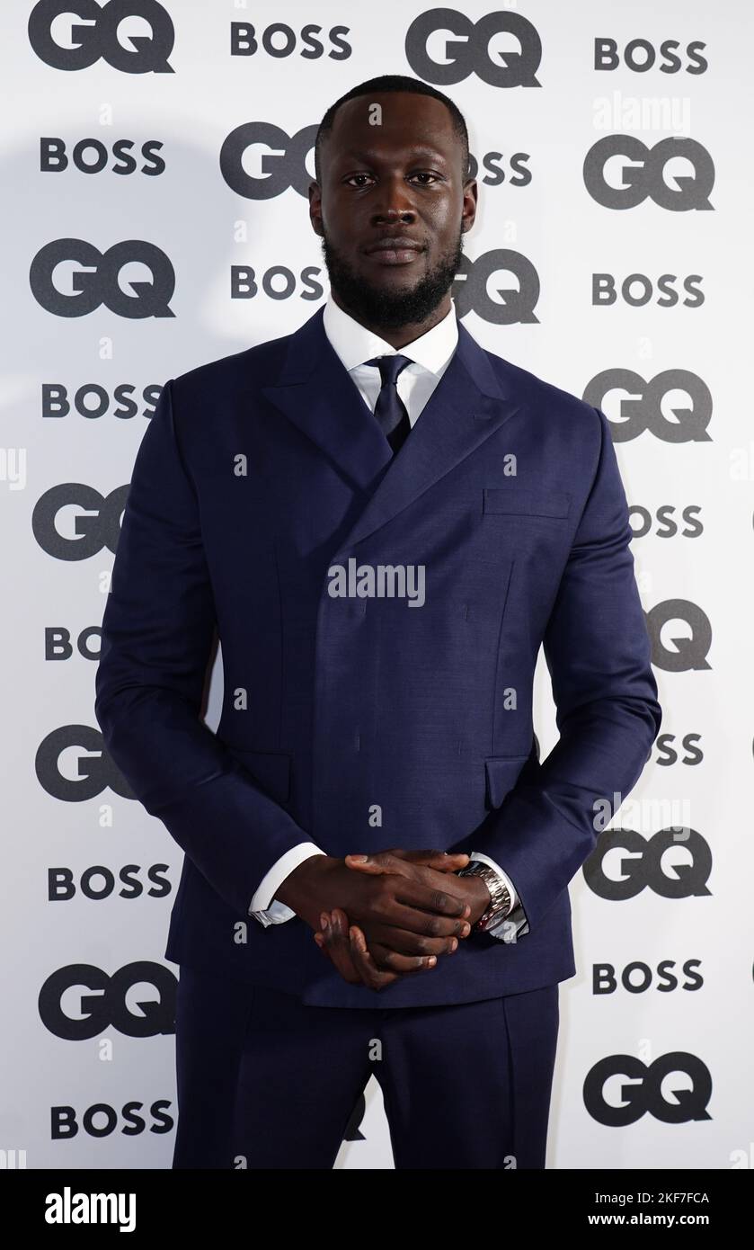 Stormzy partecipa ai GQ Men of the Year Awards al Mandarin Oriental Hyde Park, Londra. Data immagine: Mercoledì 16 novembre 2022. Foto Stock