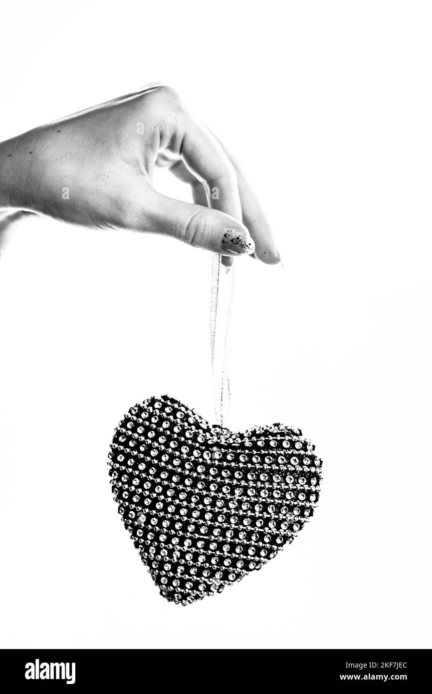 Ornamenti decorati di Natale e luci sfocate Foto Stock