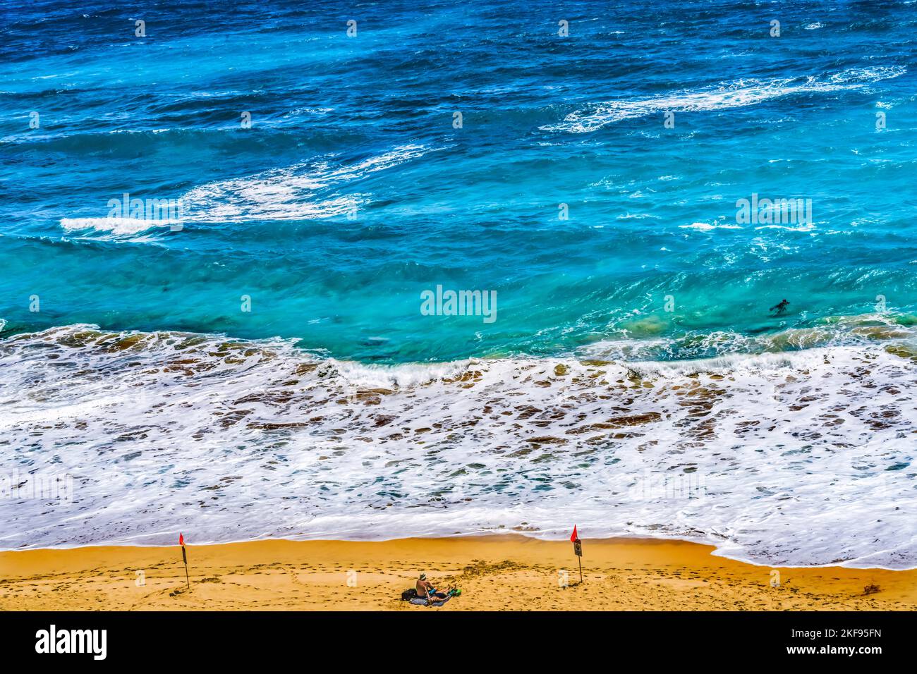 Colorful Sandy Beach Honolulu Oahu Hawaii Sandy una delle migliori spiagge per il body surf a Oahu Foto Stock
