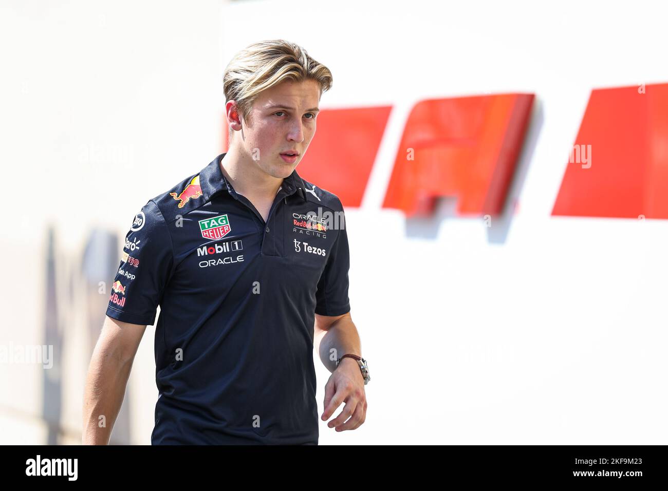 Yas Island, Abu Dhabi - 17/11/2022, LAWSON Liam (nzl), pilota di riserva Red Bull Racing, ritratto durante la Formula 1 Etihad Airways Abu Dhabi Grand Prix 2022, 22nd° round del Campionato del mondo FIA di Formula uno 2022 dal 18 al 20 novembre 2022 sul circuito di Yas Marina, a Yas Island, Abu Dhabi - Foto Florent Gooden / DPPI Foto Stock