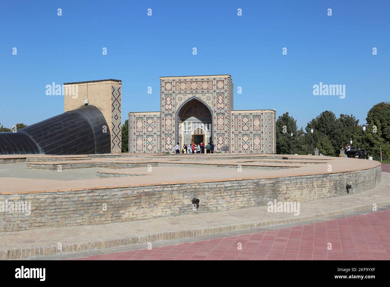 Osservatorio di Ulughbek, Samarcanda, Provincia di Samarcanda, Uzbekistan, Asia centrale Foto Stock