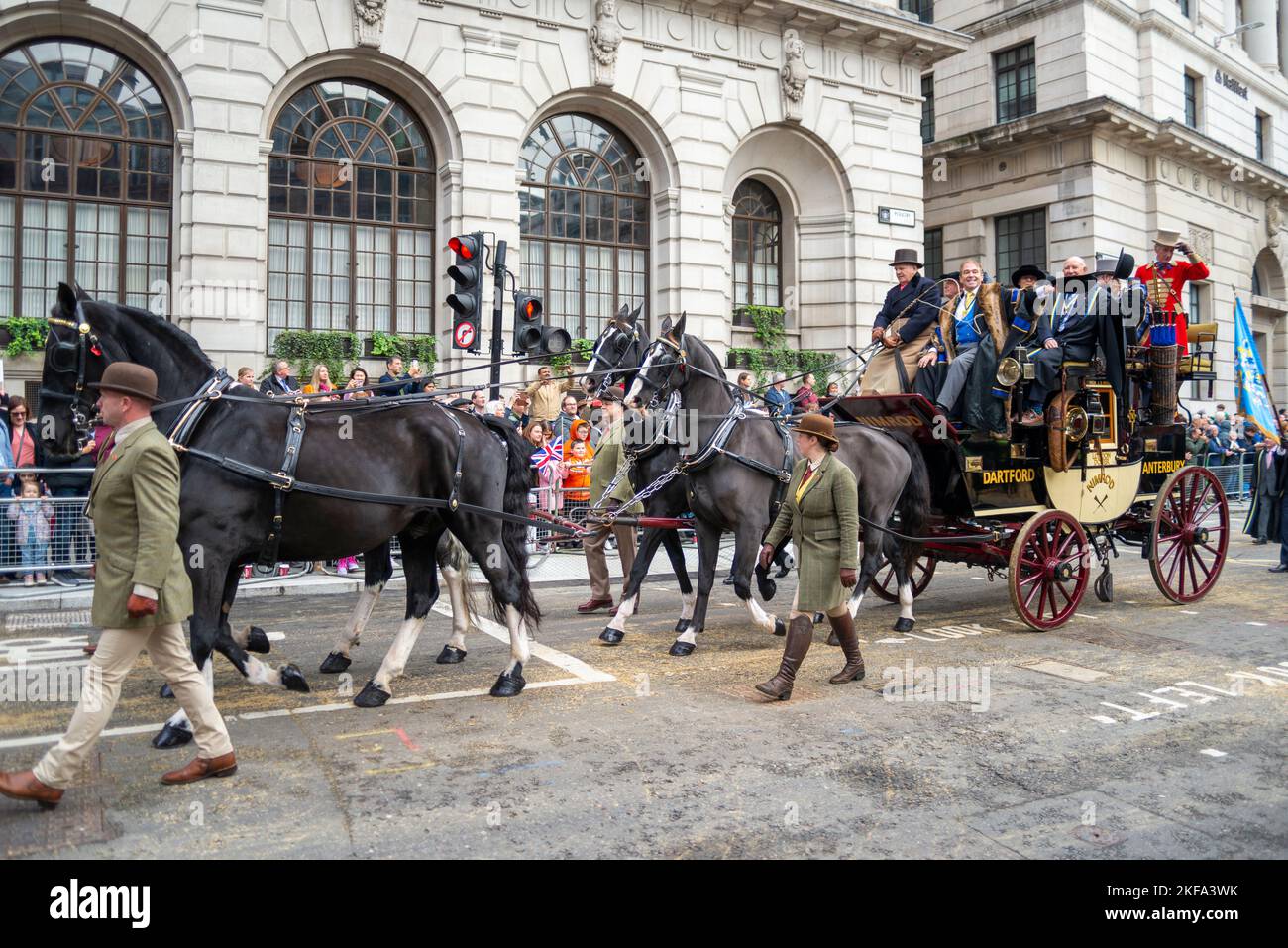 The Worshipful Company of Coachmakers & Coach Harness Makers alla sfilata del Lord Mayor's Show nella City of London, UK Foto Stock