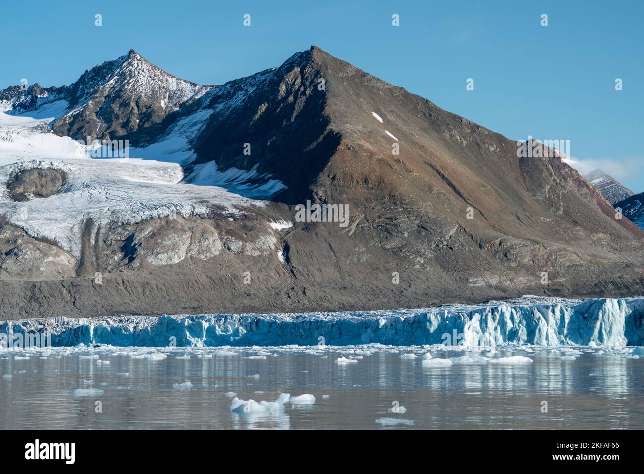Paesaggio artico del Mare del Nord, Longyearbyen, Svalbard, Norvegia Foto Stock