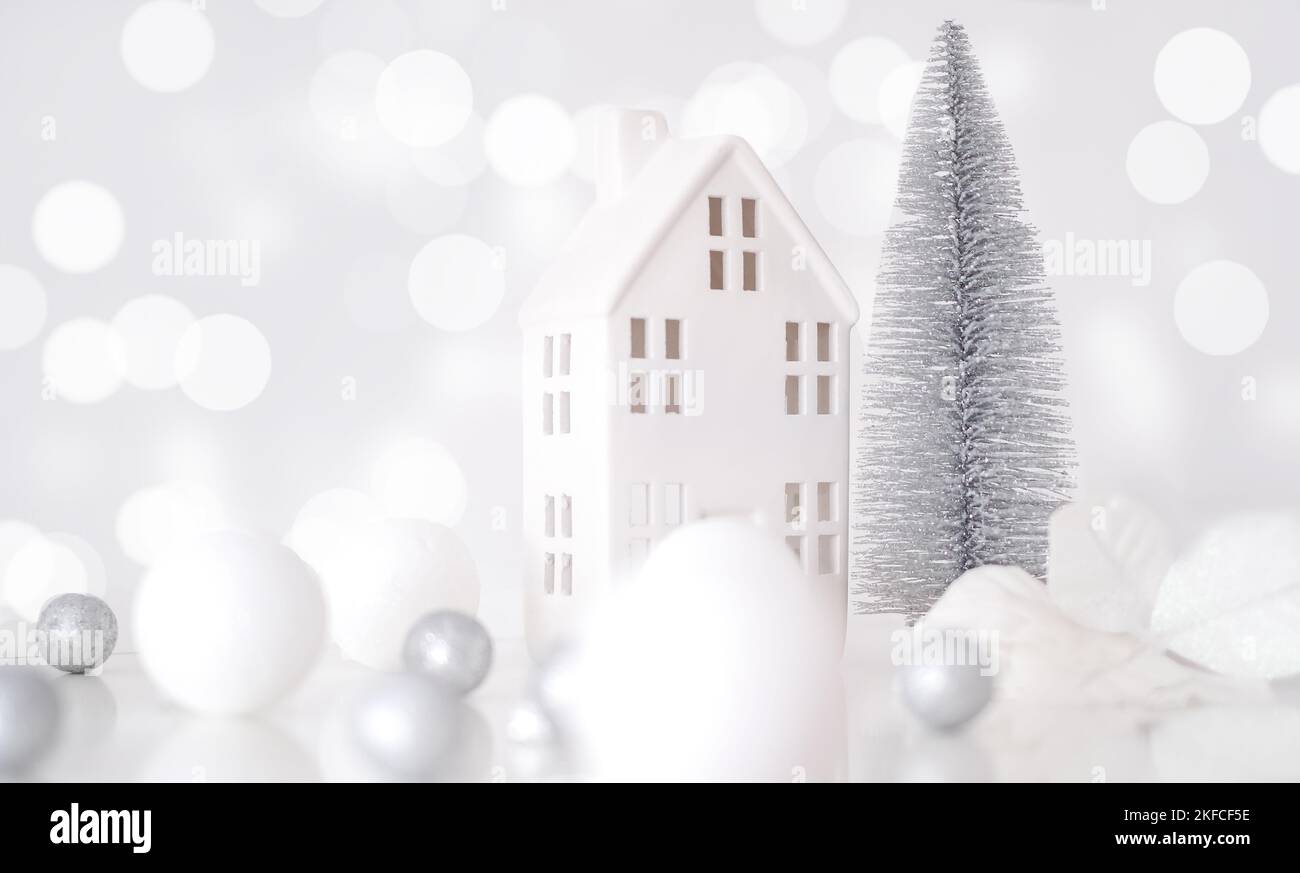 Interni della casa bianca a natale immagini e fotografie stock ad alta risoluzione - Alamy