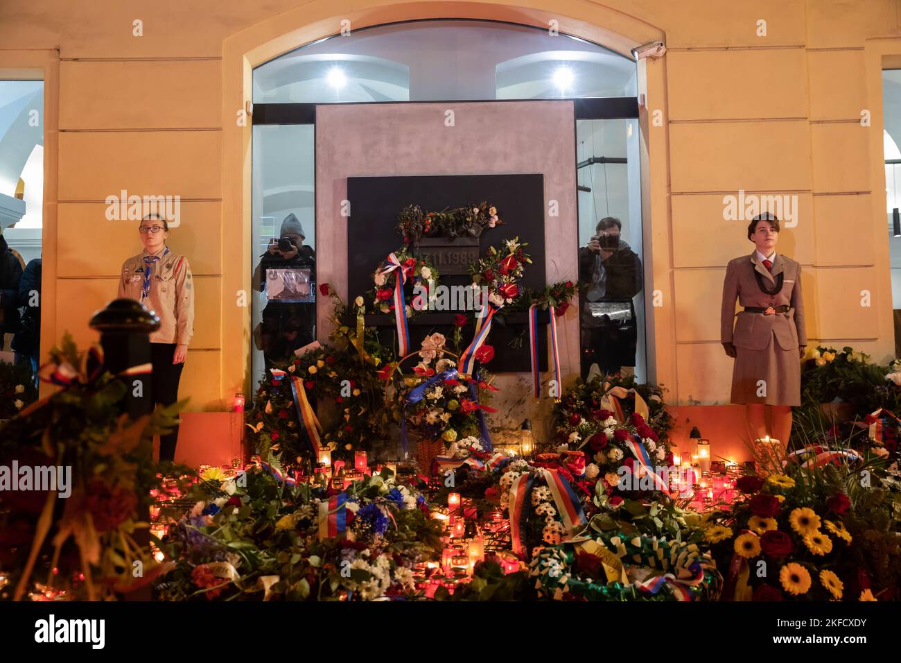 33 anni dopo la Rivoluzione di velluto sulla trida Narodni e Piazza Venceslao, nella foto 17/11/2022 (CTK Photo/Vojtech Darvik Maca) Foto Stock