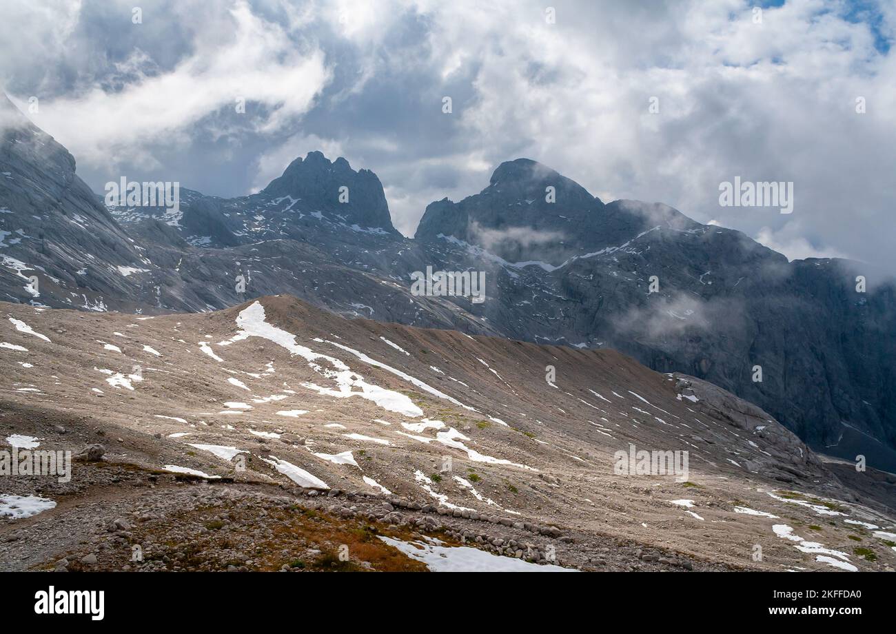 Paesaggio in montagna, i Monti Dachstein nelle Alpi in Austria Foto Stock