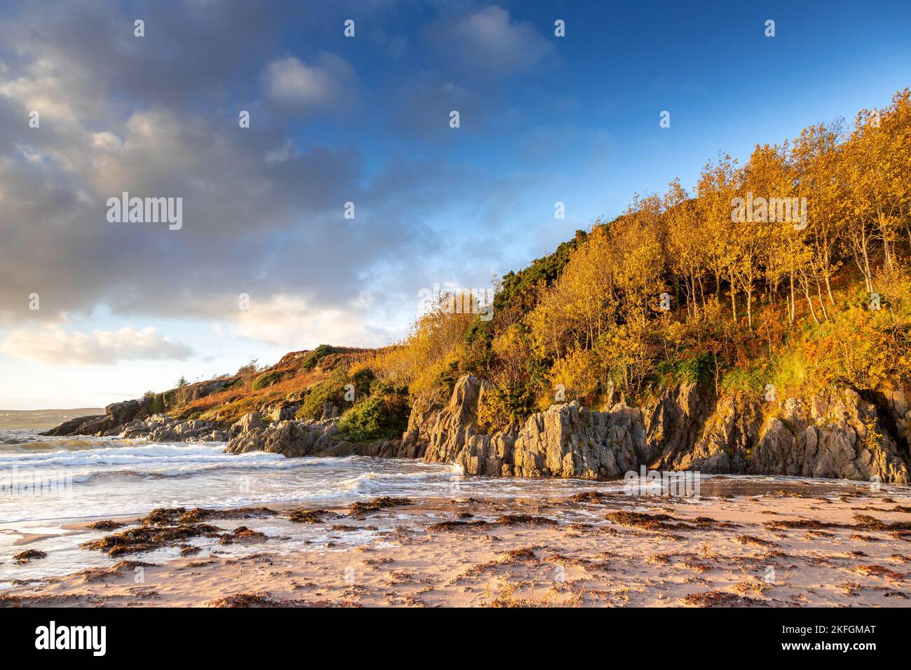 Spiaggia di Gairloch sulla costa atlantica della Scozia nord-occidentale Foto Stock