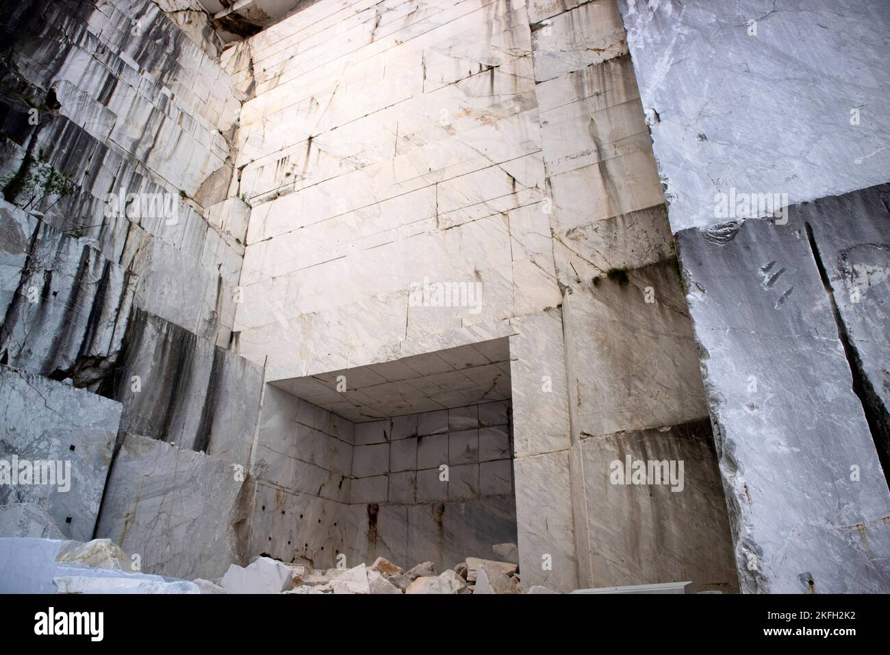 Documentazione fotografica dei dettagli di una cava per l'estrazione del marmo di Carrara Toscana Italia Foto Stock